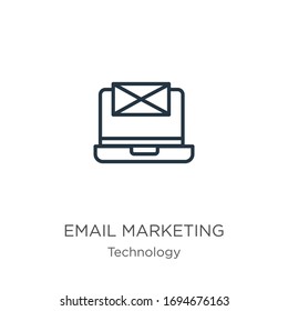 Icono de marketing por correo electrónico. Icono de esquema lineal de marketing por correo electrónico delgado aislado en fondo blanco de la colección de tecnología. Signo vectorial de línea, símbolo para web y móvil