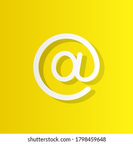 icono blanco de signo de correo electrónico con sombra