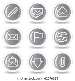 Iconos web de correo electrónico, botones brillantes de color gris circular