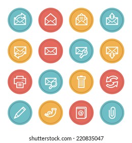 Iconos web de correo electrónico, botones de círculo de color