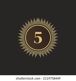 Diseño del Monograma Dorado Emblem Número 5. Plantilla De Logotipo Volátil De Lujo. Ornamento de línea 3D para la firma de negocios, insignia, cresta, etiqueta, marca boutique, hotel, restaurante, heráldico. Ilustración vectorial