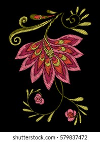  Bordados. Elementos de diseño bordados con flores y hojas de estilo vintage sobre un fondo negro. Ilustración vectorial de material.