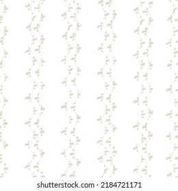 Embroidery Tie Dye Seamless Pattern. Beige and White Contemporary Watercolor Japan Design. Ethnic Monochrome Macrame Imitation. Shibory Needlework Minimalism Background. Ink Geometric Art Print.