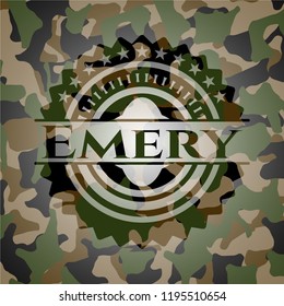 Emery on camouflaged texture