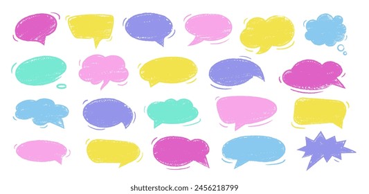 Burbujas dibujadas a mano de grunge, carbón de leña, burbujas de voz de tiza en estilo doodle vacías. Mensaje dibujado a mano de la nube de crayón. Vector globo habla signo diálogo marco de comunicación