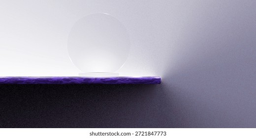 Leeres transparentes rundes Glas-Trophäen-Mockup auf einem dunkelvioletten Marmorregal mit Kopienraum auf strukturiertem Wandhintergrund, perfekt für Produktpräsentation, Preisverleihung und luxuriöse Branding-Konzepte