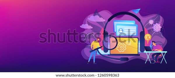 End User Magnifier Finding Information Laptop People Business
