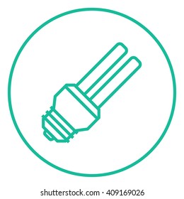 Icono de línea de bombilla de ahorro de energía.