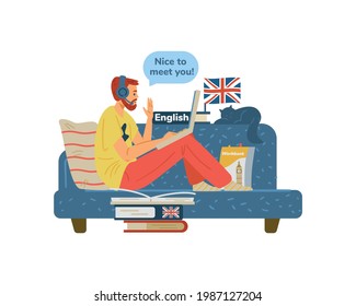 Banner de aprendizaje en línea en inglés y práctica de habla con un hombre estudiando en casa. Cursos de inglés a distancia, ilustración vectorial plana aislada en fondo blanco.