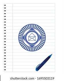 icono de sobre dibujado con lápiz. Tinta azul. Ilustración vectorial. Detallado.
