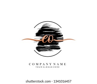 EO handwriting initial  logo vector