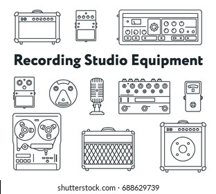 Ausrüstung für Tonaufnahme-Studio. Minimal flache Linie Outline Schlagzeile Icon Set. Pedal, Verstärker, Gitarreneffekte-Prozessor, Mixer, Tonbandrekorder, Mikrofon, Lautsprecher, Synthesizer.