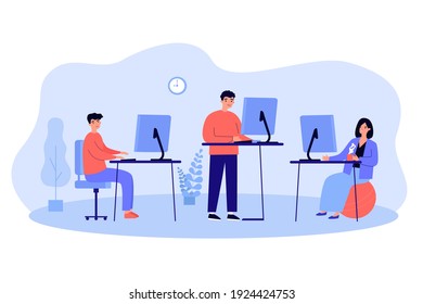 Ilustración vectorial de los lugares de trabajo ergonómicos. Empleados de oficina usando computadoras mientras están en el escritorio o sentados en el balón de fitness. Concepto contemporáneo de espacio de trabajo y mobiliario