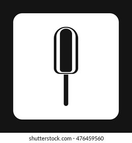 Eskimo ice cream icon in simple style isolated on white background. Sweets symbol