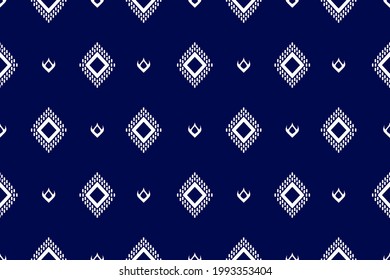 Ethnic abstract triangle pattern art. Seamless pattern in tribal, folk embroidery, and Mexican style. Aztec geometric art ornament print.Design for carpet, clothing, wrapping, fabric, cover, textile