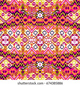 Ethnic bohemian arabesque pattern. Zigzag geometric retro abstract print. Tribal boho background vector illustration