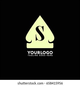 Ethnic element of ancient civilization.Linear Gold Logo template for Cafe, Hotel, Restaurant. Letter S