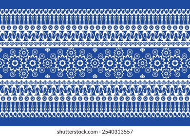 Kissenbezug mit ethnisch geometrischem Muster. Stickkissenbezug. Nahtloses traditionelles Design für Stoffe, Hintergründe, Teppiche, Tapeten, Kleidung und Kissenbezüge. 