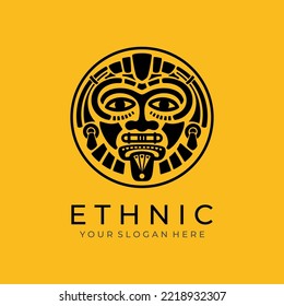 Logo de la máscara étnica. Logo de mascarilla azteca y maya para negocios. Diseño vectorial cultural en un estilo minimalista. Ilustración del vector