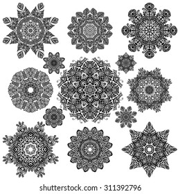 Ethnic round ornament. Hand drawn mandala. Henna mehndi design element. Orient traditional background.  Indian, Islamic, Asian, ottoman, Arabic  motif. Vector illustration.
