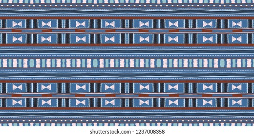 Ethnic strip. Tribal vector ornament. Seamless African pattern. Carpet with chevrons. Aztec style. Geometric mosaic on the tile. Ancient interior. Modern rug. Geo print on textile. Kente Cloth