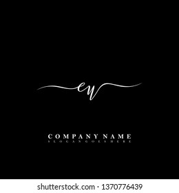 EU Initial luxury handwriting logo vector