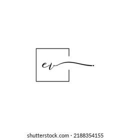 El concepto de logotipo sigantant de EV en un diseño profesional de alta calidad que se imprimirá en cualquier medio impreso