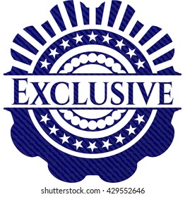 Exclusive emblem with denim texture