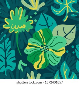Exotic flower seamless pattern. Hand drawn background. 
