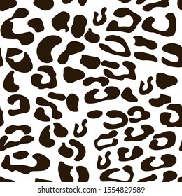 Exotic leopard fur texture seamless pattern. Images of predatory animals. Brown image on a white background vector.