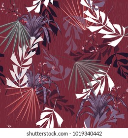 Fondo vectorial tropical exótico con plantas hawaianas y flores. Tapa tropical brillante de verano sin incandescencias con monastera y hojas de palmera, en color marrón oscuro