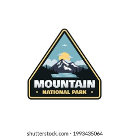 explorer outdoor mountain logo National park badge patch  emblem vintage illustration