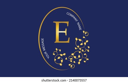 Exquisito monograma de oro, logotipo, invitación, tarjeta de saludo, signo comercial o cualquier idea deseada sobre un fondo oscuro con la letra E en el centro.