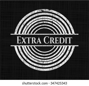 Crédito adicional escrito con textura de pizarra