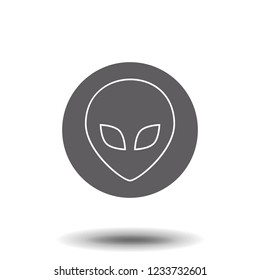 Extraterrestrial alien face outline icon. linear style sign for mobile concept and web design. humanoid alien head simple line vector icon. Symbol, logo illustration.