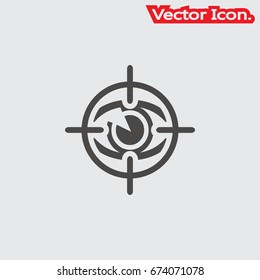 Eye target icon isolated sign symbol and flat style for app, web and digital design. Vector illustration.