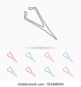 Eyebrow tweezers icon. Cosmetic equipment sign. Aesthetic beauty symbol. Linear icons on white background.