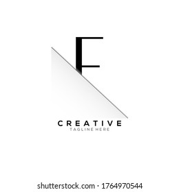 F Diseño de logotipo de carta negra con papel creativo