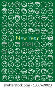 Mit Kreide handgemalte Gesichter und Briefe. 2021 Neujahrskarten-Design.