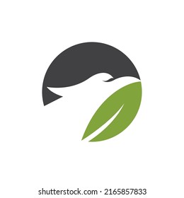Pájaro de halcón águila con logotipo de ilustración de hoja verde