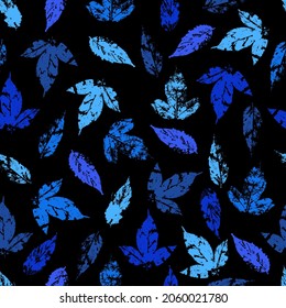 fallen autumn leaves vector seamless pattern stamps of natural leaves paint on paper. background for fabrics, prints, packaging and postcards