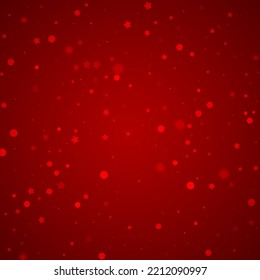 La caída de los copos de nieve hace el fondo de la navidad. Sutiles copos de nieve volando y estrellas de fondo rojo navideño. Los copos de nieve que caían con belleza se superponen. Ilustración vectorial cuadrada.