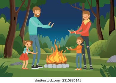 Familie im Wald. Kinder mit Eltern im Wald, die nahe am Feuer stehen. Erlebnisreise für Familientouristen