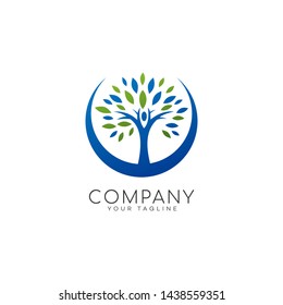 Family Tree Logo Stock Vector (Royalty Free) 421786201