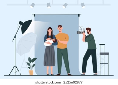 Sesión fotográfica familiar. Fotógrafo y paparazzi toman fotos de hombre y mujer con niño. Padres con bebé en estudio fotográfico. Ilustración vectorial plana aislada sobre fondo blanco