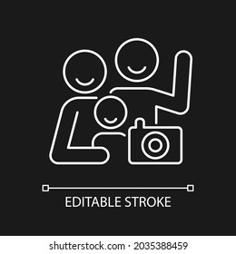Family photo white linear icon for dark theme. Parent and children togetherness. Family portrait. Thin line customizable illustration. Isolated vector contour symbol for night mode. Editable stroke