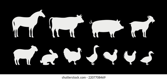 Las siluetas de animales de granja están aisladas en un fondo negro. Cerdo, caballo, Turquía, cabra, oveja, pollo, gallo, pato, conejo, ganso, siluetas de vaca.