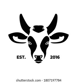 Farm concept logo. Label for natural farm products. farm with chicken and cow logo