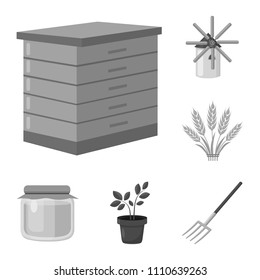 Farm and gardening monochrome icons in set collection for design. Farm and equipment vector symbol stock web illustration.