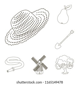 Farm and gardening outline icons in set collection for design. Farm and equipment vector symbol stock web illustration.